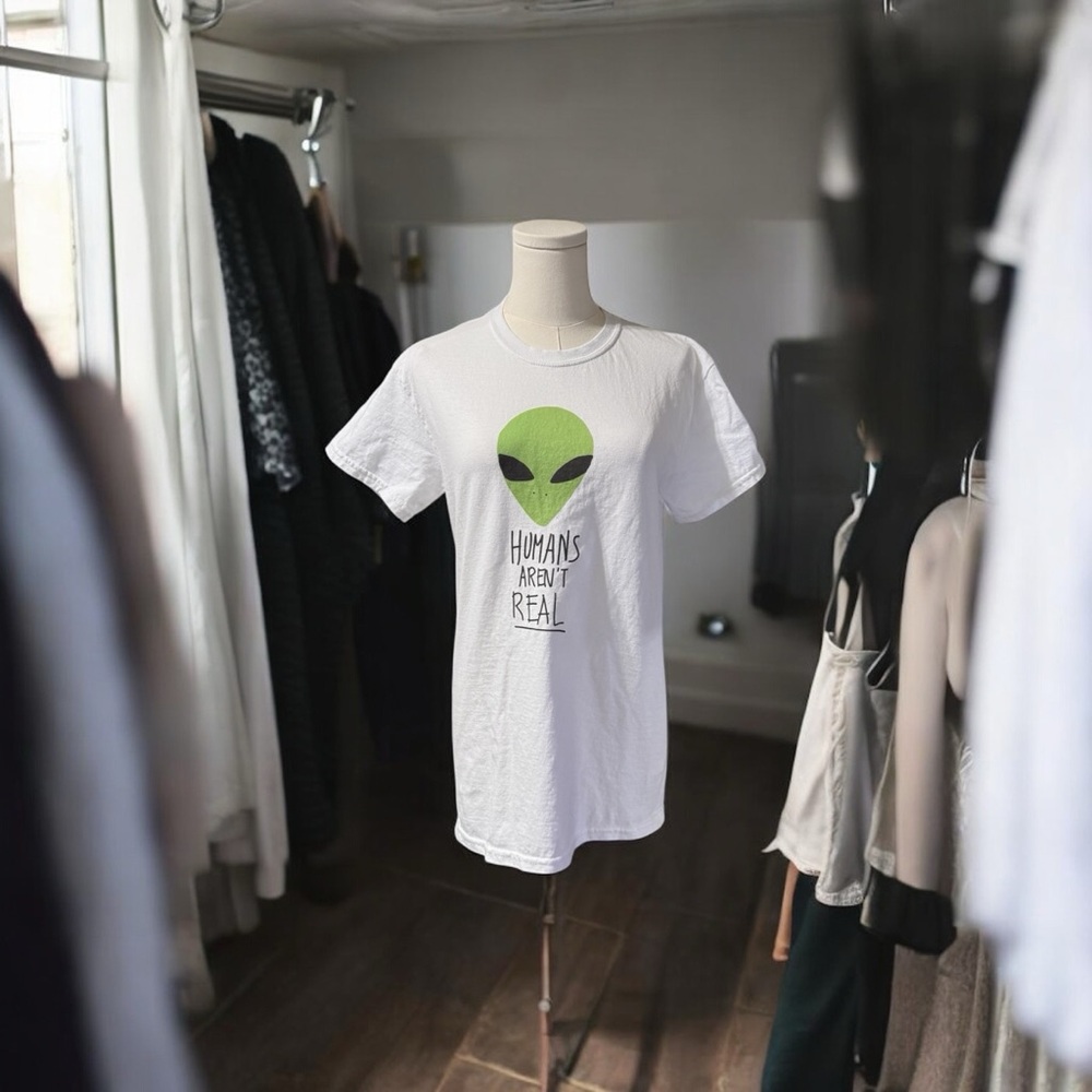 Gildan Alien‎ T-Shirt SZ SM